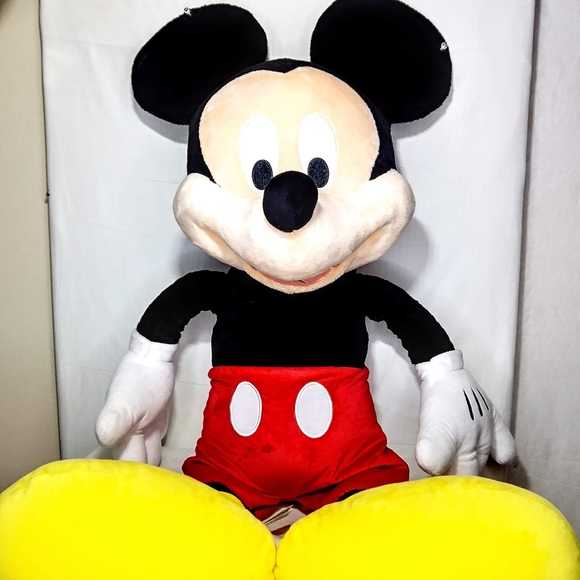 giant stuffed mickey